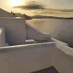 Magic View Canava Oia
